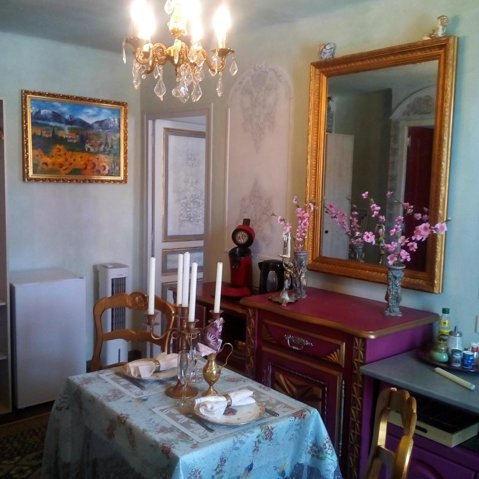 Appartement De Ville Medievale Vinca エクステリア 写真